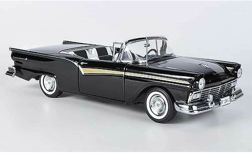 Ford Fairlane 500 Skyliner 1/18 Sun Star black diecast model cars