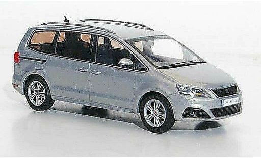 Seat Alhambra Base 1/43 Hachette grey 2010 diecast model cars