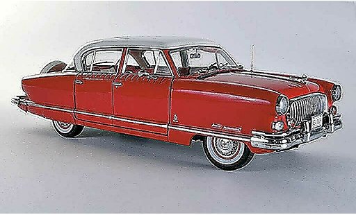 Nash Ambassador Airflyte 1/18 Sun Star red/white 1952 diecast model cars
