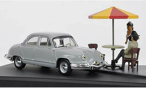 Panhard Dyna Z 1954 1/43 Hachette grey Mini Diorama avec Figuren diecast model cars