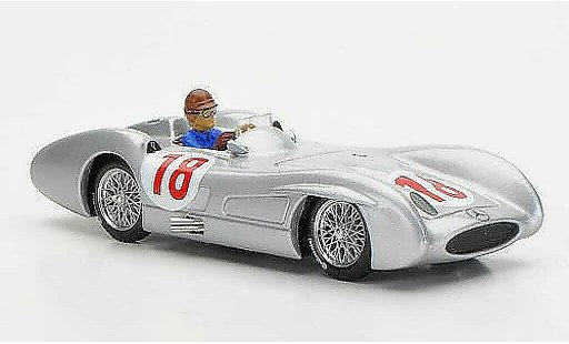Mercedes W 196 Base 1/43 Brumm C No.18 J.M.Fangio GP Italien 1955 diecast model cars