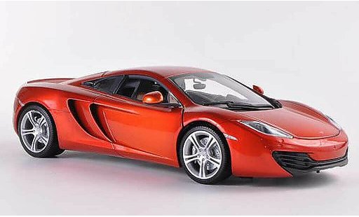 McLaren F1 Base 1/18 Minichamps MP4-12C orange diecast model cars