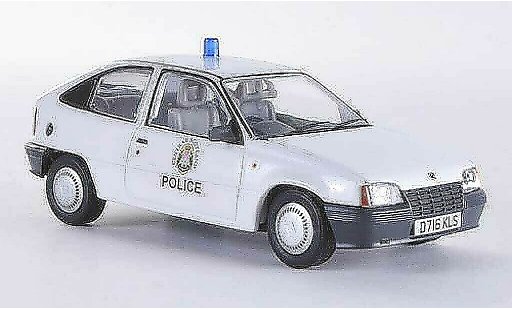 Opel Astra Mk2 1/43 Vanguards Merit Central Scotland Police Police (UK) RHD diecast model cars