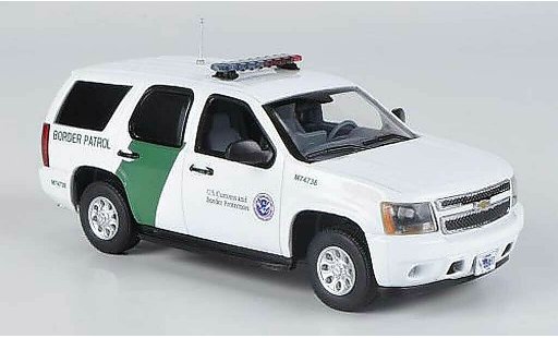 Chevrolet Tahoe police 1/43 First Response U.S. Border Patrol 2011 diecast model cars
