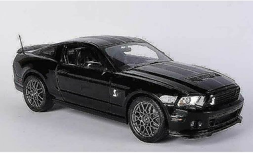 Shelby GT 500 2013 1/18 Shelby Collectibles black/mattblack diecast model cars