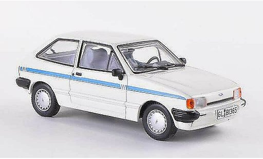 Ford Fiesta Berline 1/43 WhiteBox MKII white diecast model cars