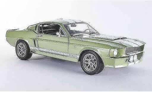 Shelby GT 500 Base 1/18 Shelby Collectibles green with whiteen stripes diecast model cars