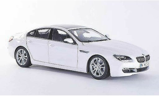 Bmw 640 F06 1/18 Paragon i Gran Coupe white 2012 diecast model cars