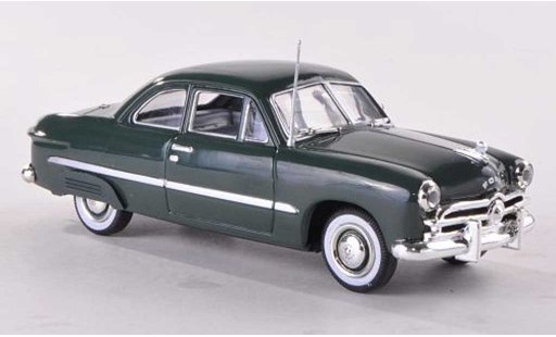 Ford Custom Coupe 1/43 American Heritage Models 2-Door green with hinteren Kotflugelabdeckungen diecast model cars