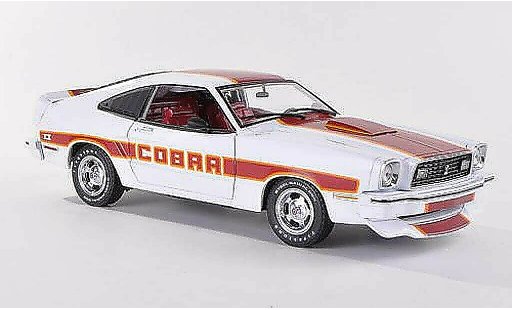 Ford Mustang Cobra II 1/18 Greenlight MKII white/red diecast model cars