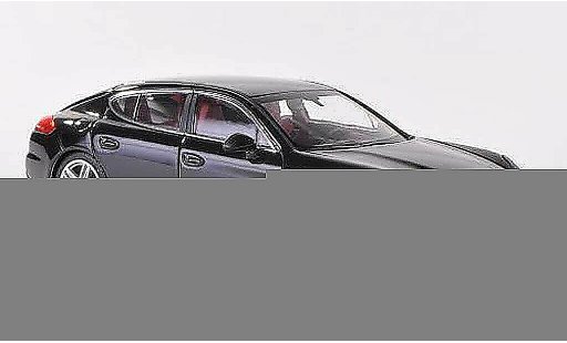 Porsche Panamera Turbo S 1/43 Minichamps black Facelift 2012 diecast model cars