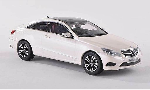 Mercedes Classe E Coupe 1/43 Kyosho white 2013 diecast model cars