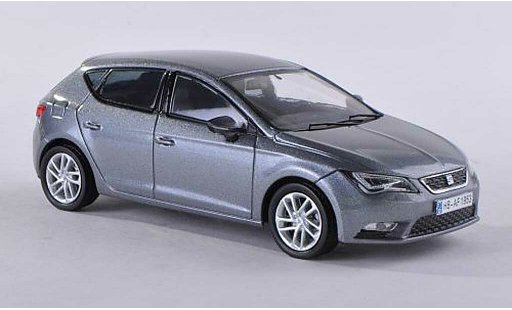 Seat Leon Base 1/43 Seat grey 2012 diecast model cars