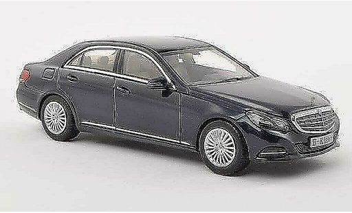 Mercedes Classe E Base 1/43 Kyosho (W212) black-blue 2013 diecast model cars