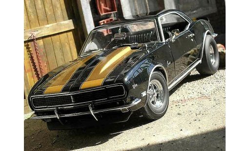 Chevrolet Camaro Z28 1/18 Exact Detail Replicas street stalkerz grey black bandes dorees 1968 diecast model cars