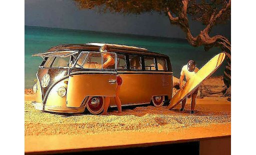 Volkswagen Combi Base 1/18 Welly microbus bully samba diecast model cars
