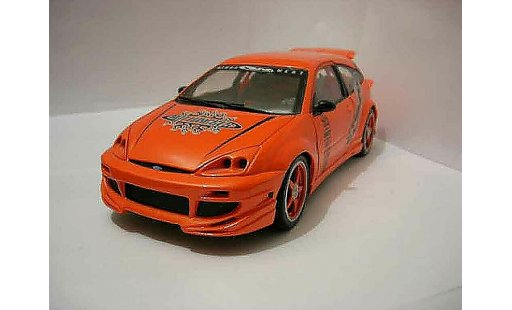 Ford Focus RS 1/18 Hot Wheels wings west diecast model cars