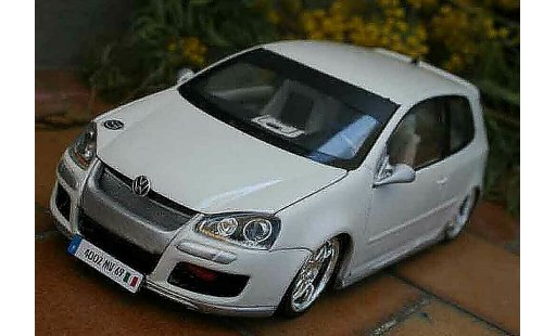 Volkswagen Golf GTI 1/18 Norev alpine white sono diecast model cars