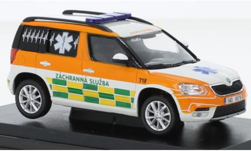 Skoda Yeti 1/43 Abrex FL Pet-Medic 2013 diecast model cars