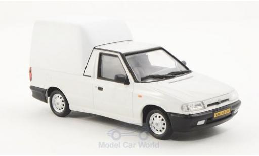 Skoda Felicia 1/43 Abrex Pick-Up white/matt-white 1996 diecast model cars