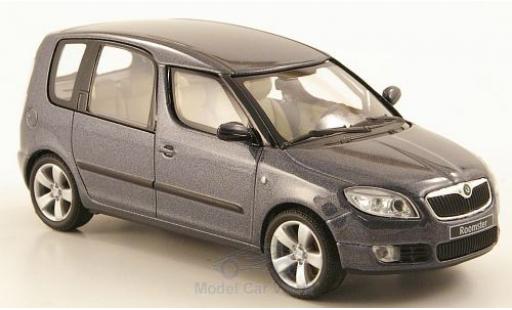 Diecast model cars Skoda Roomster 1/43 Abrex metallic grey 2006 Skoda Roomster 1/43 Abrex metallic grey 2006 diecast model cars