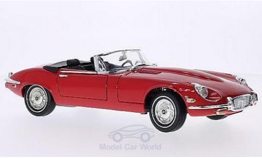 Diecast model cars Jaguar E-Type 1/18 Motormax red 1971 Jaguar E-Type 1/18 Motormax red 1971 diecast model cars