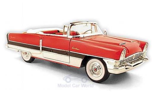 Diecast model cars Packard Caribbean 1/18 Motormax red/white 1955 Packard Caribbean 1/18 Motormax red/white 1955 diecast model cars