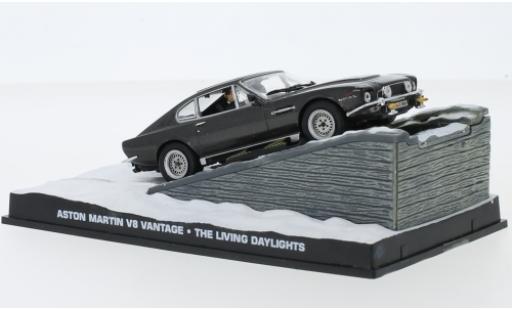 Diecast model cars Aston Martin V8 1/43 SpecialC Vantage bra .-007 1:43 Aston Martin V8 1/43 SpecialC Vantage bra .-007 1:43 diecast model cars