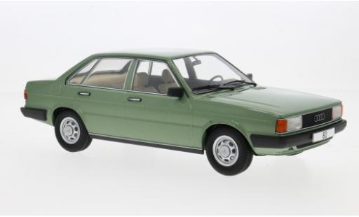 Audi 80 1/18 MCG (B2) grün 1978 1:18 diecast model cars