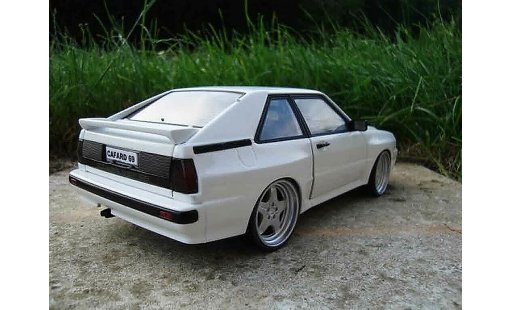 Audi Sport Quattro coupe 1/18 Autoart white jantes amg en 17 pouces entierement en alu diecast model cars