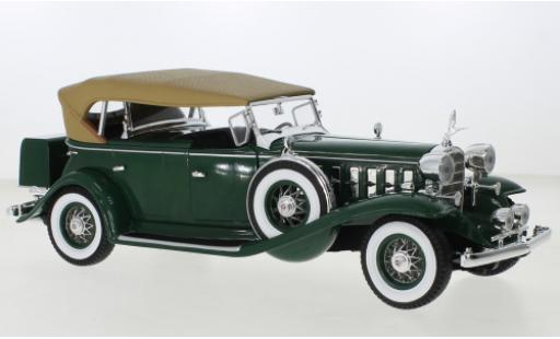 Cadillac V16 1/18 Auto World Phaeton green 1932 diecast model cars