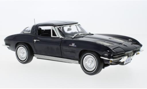Diecast model cars Chevrolet Corvette 1/18 Auto World (C2) Stingray blue foncé 1973 Chevrolet Corvette 1/18 Auto World (C2) Stingray blue foncé 1973 diecast model cars