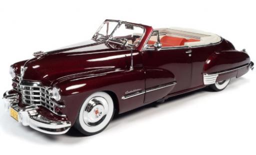 Diecast model cars Cadillac Series 62 1/18 Auto World Cabriolet red 1947 Cadillac Series 62 1/18 Auto World Cabriolet red 1947 diecast model cars