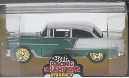 Chevrolet Bel Air 1/64 Auto World matt-türkis/matt-white 1955 goldene Felgen diecast model cars