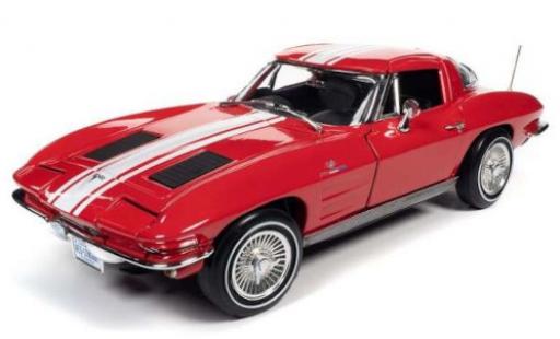 Diecast model cars Chevrolet Corvette 1/18 Auto World Stingray Z06 red/white 1963 Chevrolet Corvette 1/18 Auto World Stingray Z06 red/white 1963 diecast model cars