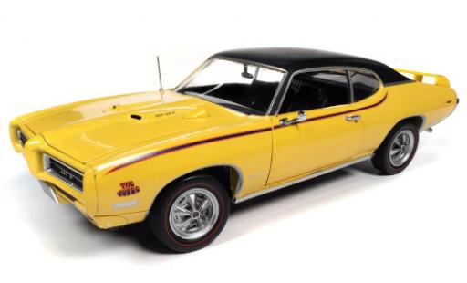 Diecast model cars Pontiac GTO 1/18 Auto World Judge yellow/Dekor 1969 Pontiac GTO 1/18 Auto World Judge yellow/Dekor 1969 diecast model cars