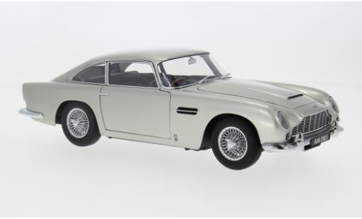 Diecast model cars Aston Martin DB5 1/18 AUTOart silber 1:18 Aston Martin DB5 1/18 AUTOart silber 1:18 diecast model cars