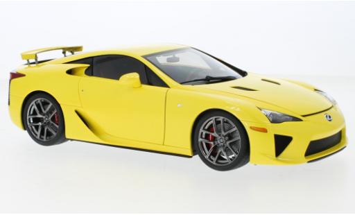 Diecast model cars Lexus LFA 1/18 AUTOart metallise yellow 2010 Lexus LFA 1/18 AUTOart metallise yellow 2010 diecast model cars
