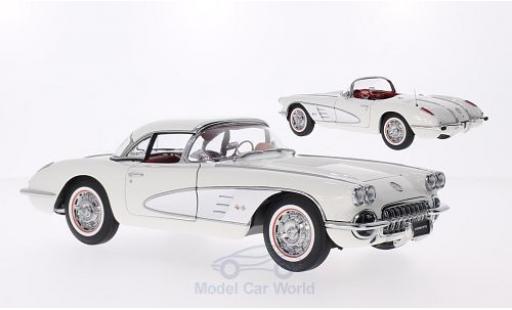 Diecast model cars Chevrolet Corvette C1 1/18 AUTOart (C1) white/grey 1958 Hardtop zum auflegen liegt bei Chevrolet Corvette C1 1/18 AUTOart (C1) white/grey 1958 Hardtop zum auflegen liegt bei diecast model cars