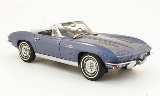Diecast model cars Chevrolet Corvette 1/18 AUTOart Convertible metallic blue 1963 Chevrolet Corvette 1/18 AUTOart Convertible metallic blue 1963 diecast model cars