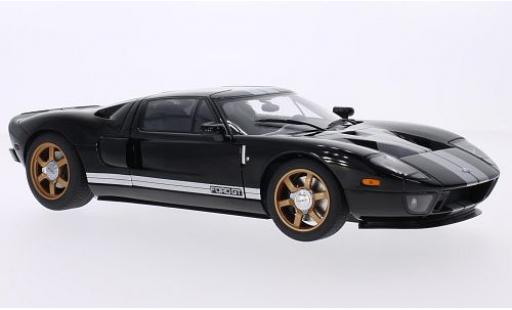Diecast model cars Ford GT 1/18 AUTOart black/white 2004 Ford GT 1/18 AUTOart black/white 2004 diecast model cars