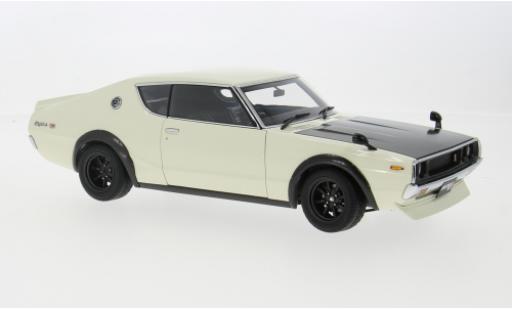 Nissan Skyline 1/18 AUTOart 2000 GT-R (KPGC110) weiss/carbon 1:18 diecast model cars