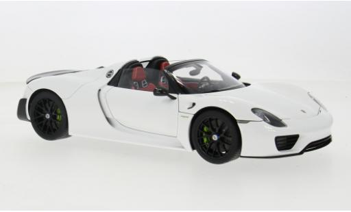 Diecast model cars Porsche 918 1/18 AUTOart Spyder Weissach Package weiss/rot 1:18 Porsche 918 1/18 AUTOart Spyder Weissach Package weiss/rot 1:18 diecast model cars
