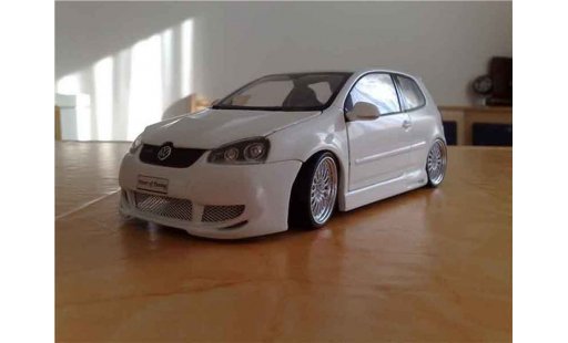 Volkswagen Golf GTI 1/18 Norev white jantes bbs diecast model cars
