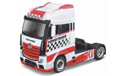 Mercedes Actros 1/43 Burago Gigaspace Custom white/Dekor Toyo Tires 2020 diecast model cars