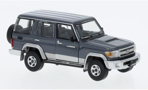 Diecast model cars Toyota Land Cruiser 1/64 BM Creations LC76 metallise grau/d Toyota Land Cruiser 1/64 BM Creations LC76 metallise grau/d diecast model cars