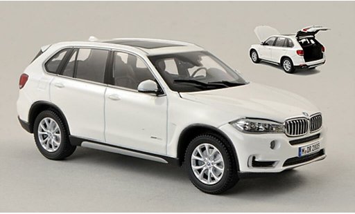 Bmw X5 F15 1/43 Kyosho white 2013 diecast model cars