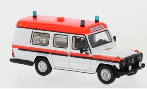 Diecast model cars Mercedes Classe G 1/87 BoS Models G-classe Binz white/red Ambulance 1985 Mercedes Classe G 1/87 BoS Models G-classe Binz white/red Ambulance 1985 diecast model cars