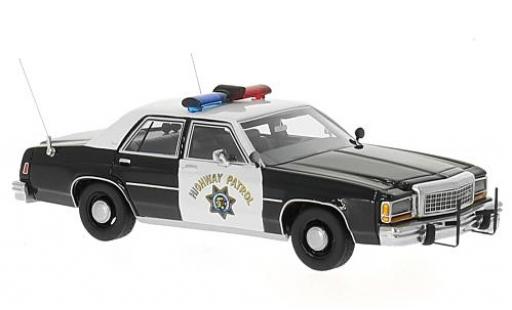 Diecast model cars Ford LTD 1/43 BoS Models Crown Victoria black/white California Highway Patrol 1987 Ford LTD 1/43 BoS Models Crown Victoria black/white California Highway Patrol 1987 diecast model cars