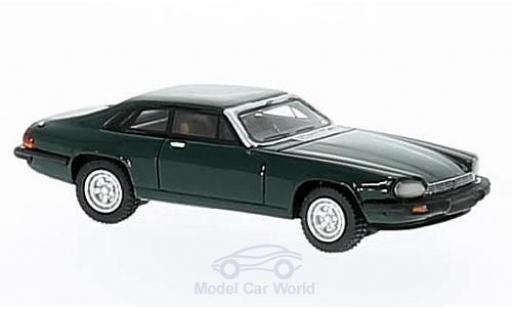 Diecast model cars Jaguar XJ 1975 1/87 BoS Models -S green RHD 1975 Jaguar XJ 1975 1/87 BoS Models -S green RHD 1975 diecast model cars